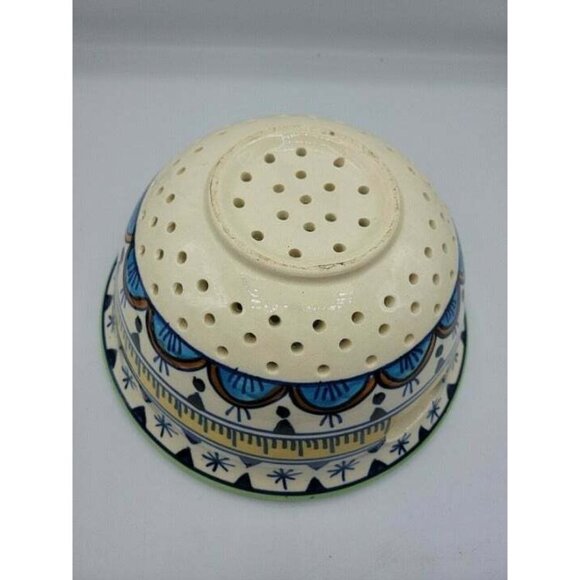 Stoneware Artisan Stoneware Hand Painted Strainer Colander Berry Bowl handles - Picture 4 of 6